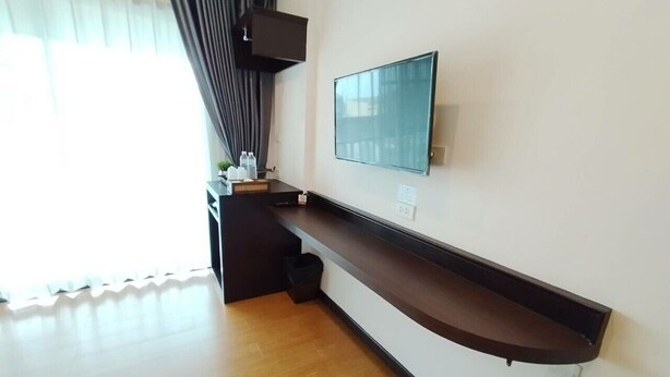 Ảnh chưa phân loại, 1 trong số 73 ảnh, nút