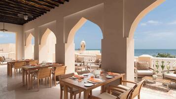 5 restaurants, Asian cuisine