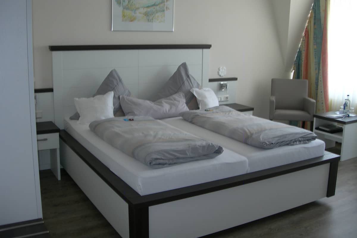 Double Room | Premium bedding, minibar, desk, rollaway beds (surcharge)