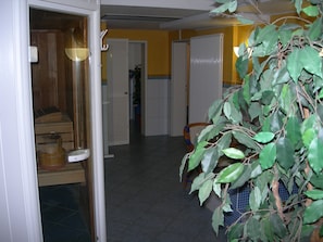Hot stone massages, massage/treatment rooms, massages - Apart-Hotel (Norden)