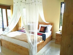 Standard Double Room, Balcony | Desk, free WiFi - Qiul Guest House (Ubud)