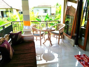 Standard Double Room, Balcony | Terrace/patio - Qiul Guest House (Ubud)