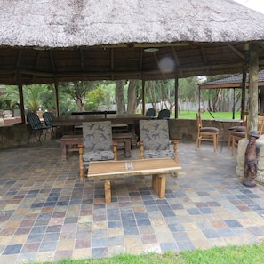 Terrace/patio - Waverley Guest House (Johannesburg)