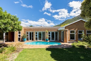 Front of property - Hout Bay Hilltop - In Cape Town (Hout Bay) (Cape Town)