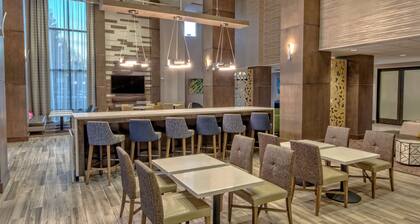 Hampton Inn & Suites San Jose Airport