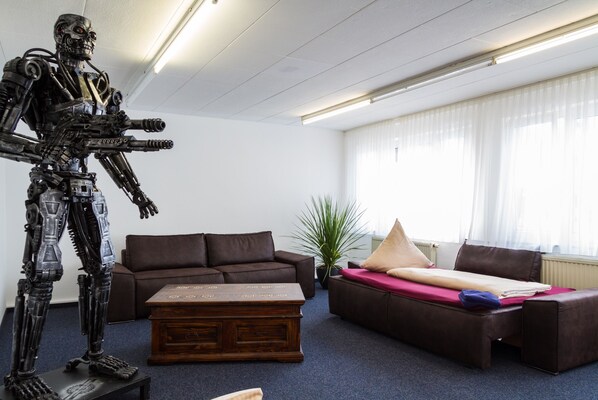 Comfort Room, Multiple Beds, Shared Bathroom