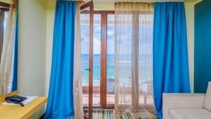 Ảnh chưa phân loại, 2 trong số 68 ảnh, nút