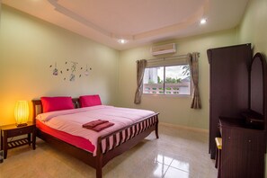 3-Bedroom Villa with Private Pool | 3 bedrooms, in-room safe, blackout curtains, free WiFi - Blue Sky Pool Villa (Hua Hin)