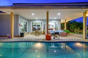 Exterior - Blue Sky Pool Villa (Hua Hin)