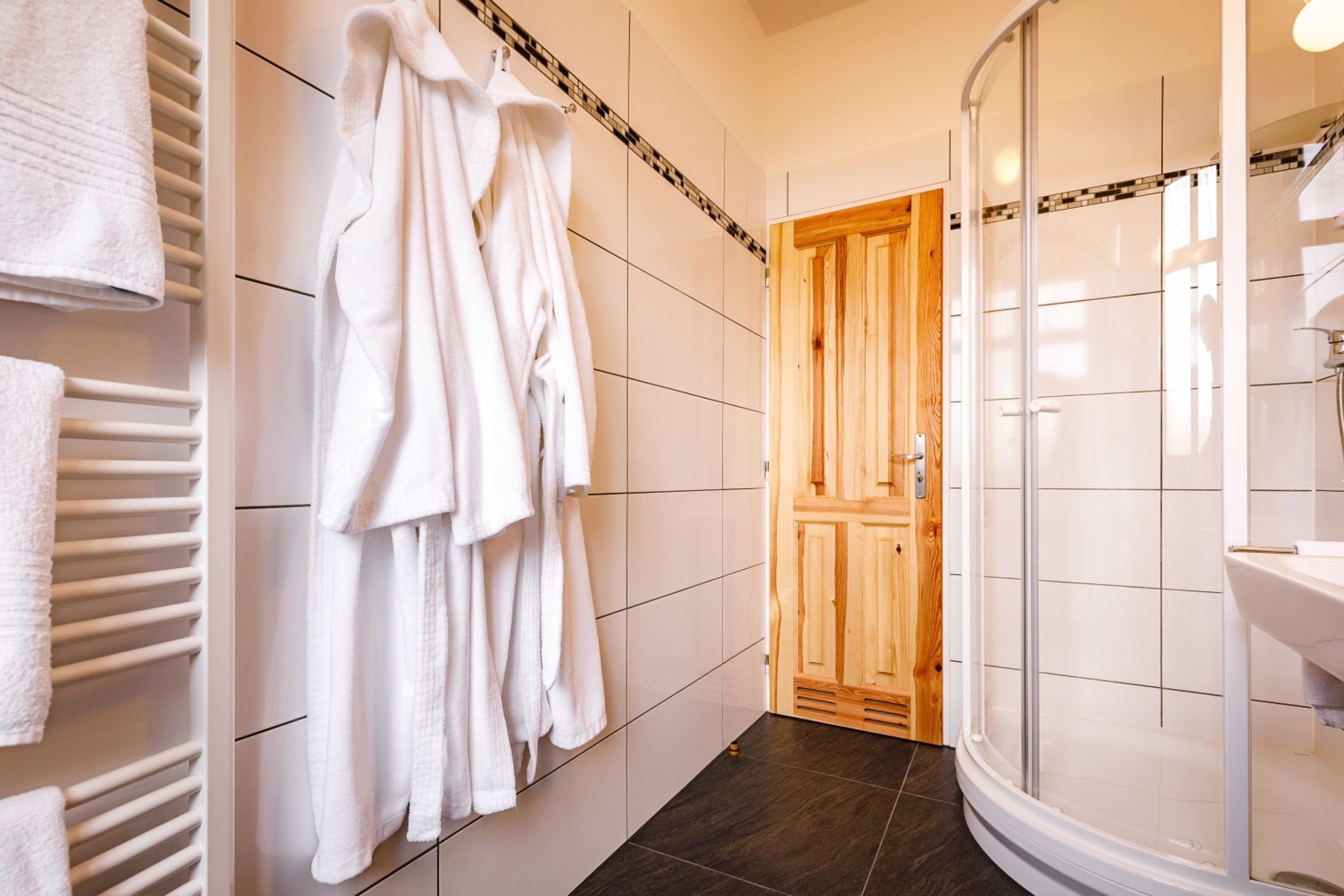 Classic-Doppelzimmer, 1 Doppelbett (A1) | Dusche im Bad