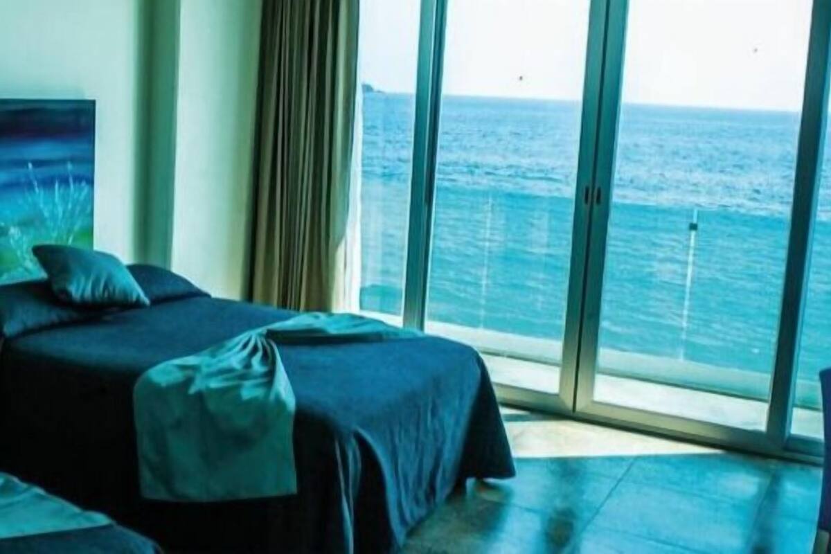 Room, 2 Double Beds, Ocean View