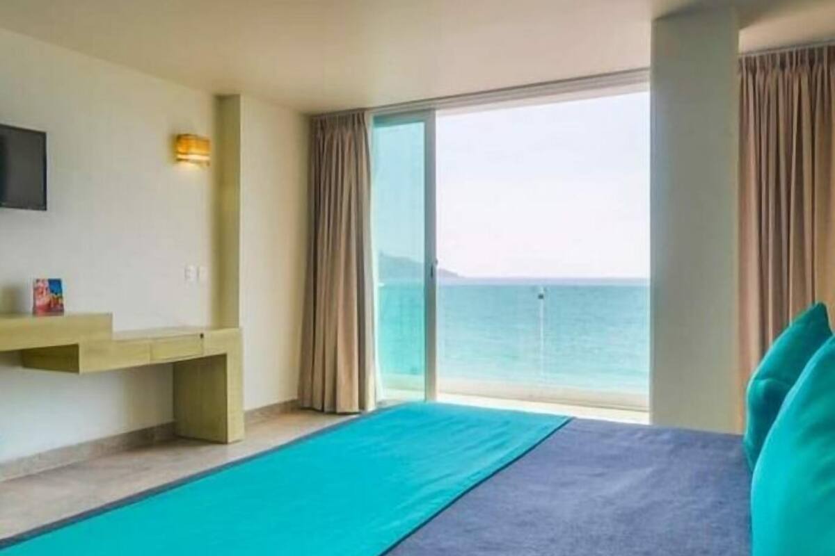 Room, 1 King Bed, Ocean View