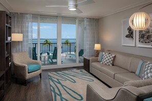 Suite, 1 Bedroom, Ocean View (Spacious | King) | In-room safe, individually decorated, individually furnished, desk