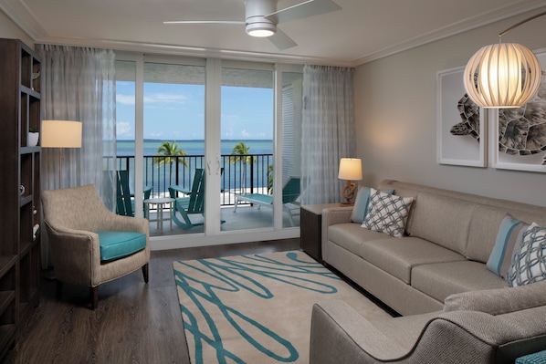 In-room safe, individually decorated, individually furnished, desk - The Laureate Key West (Key West)