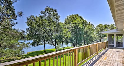 Lake House w / kansi Crown Lake lähellä Ozark Forest!