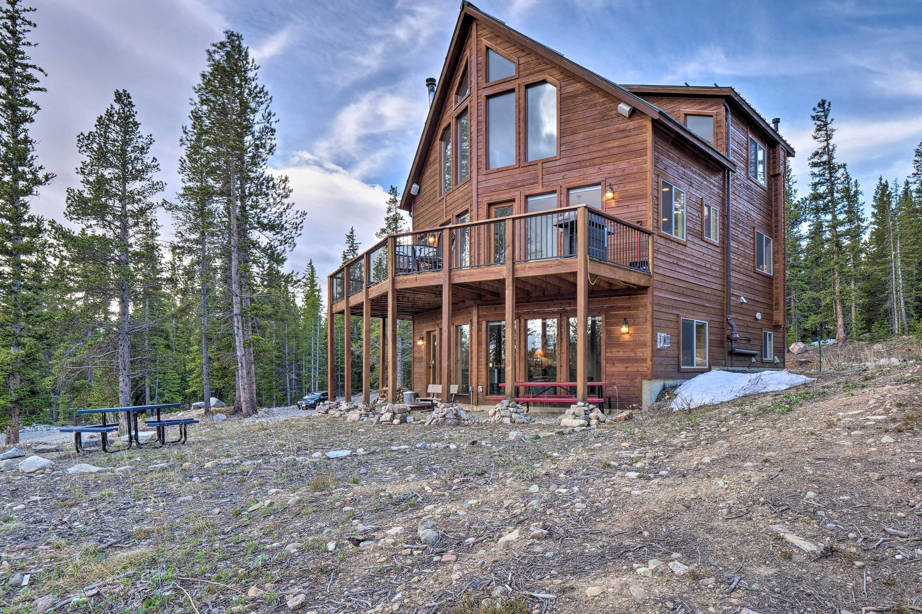 Colorado Lodge w/ Mountain Views, Near Trails