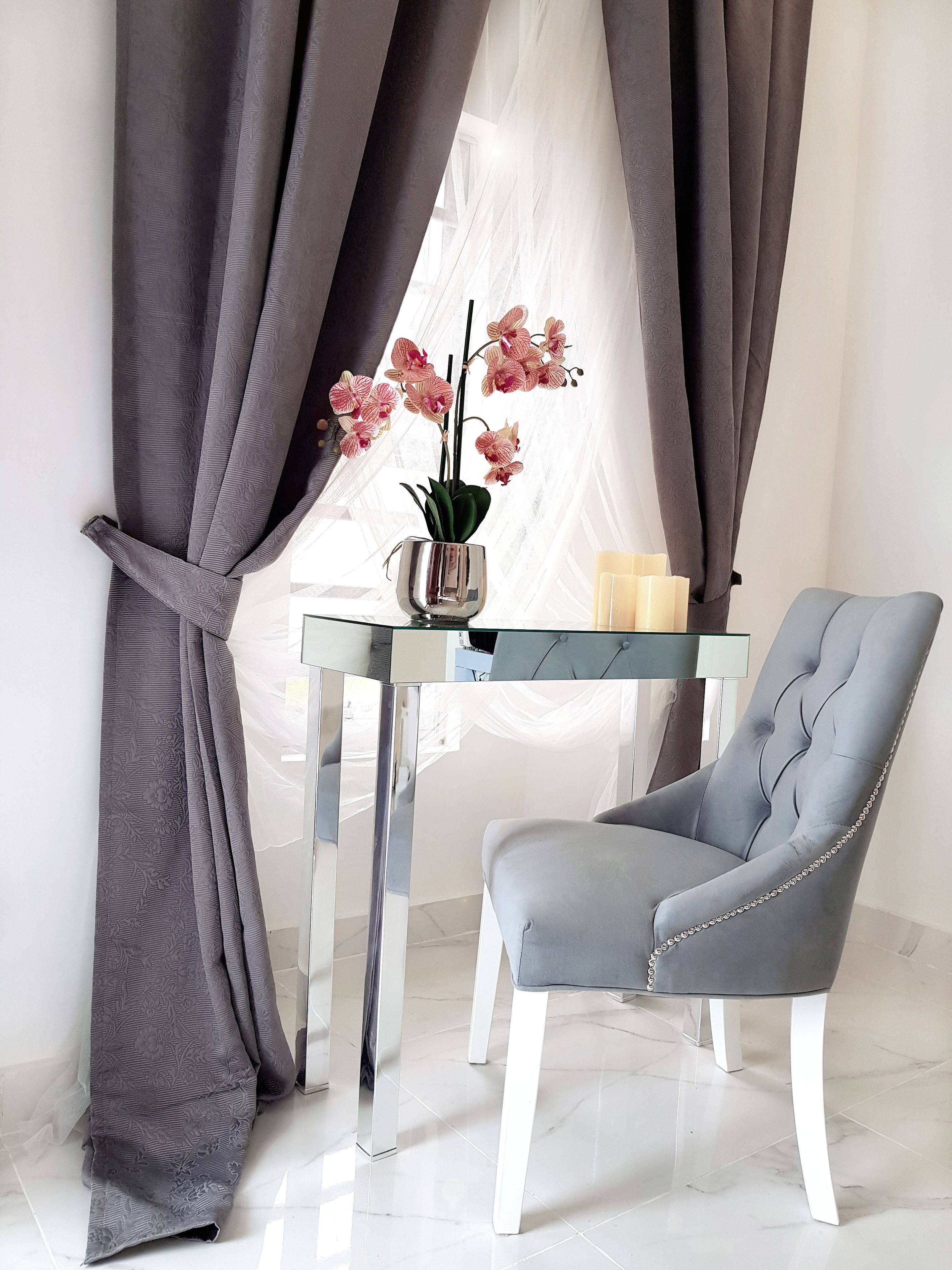 ラグジュアリー デュープレックス 2 ベッドルーム 禁煙 | 1 室のベッドルーム、高級寝具、セーフティボックス (室内)、デスク