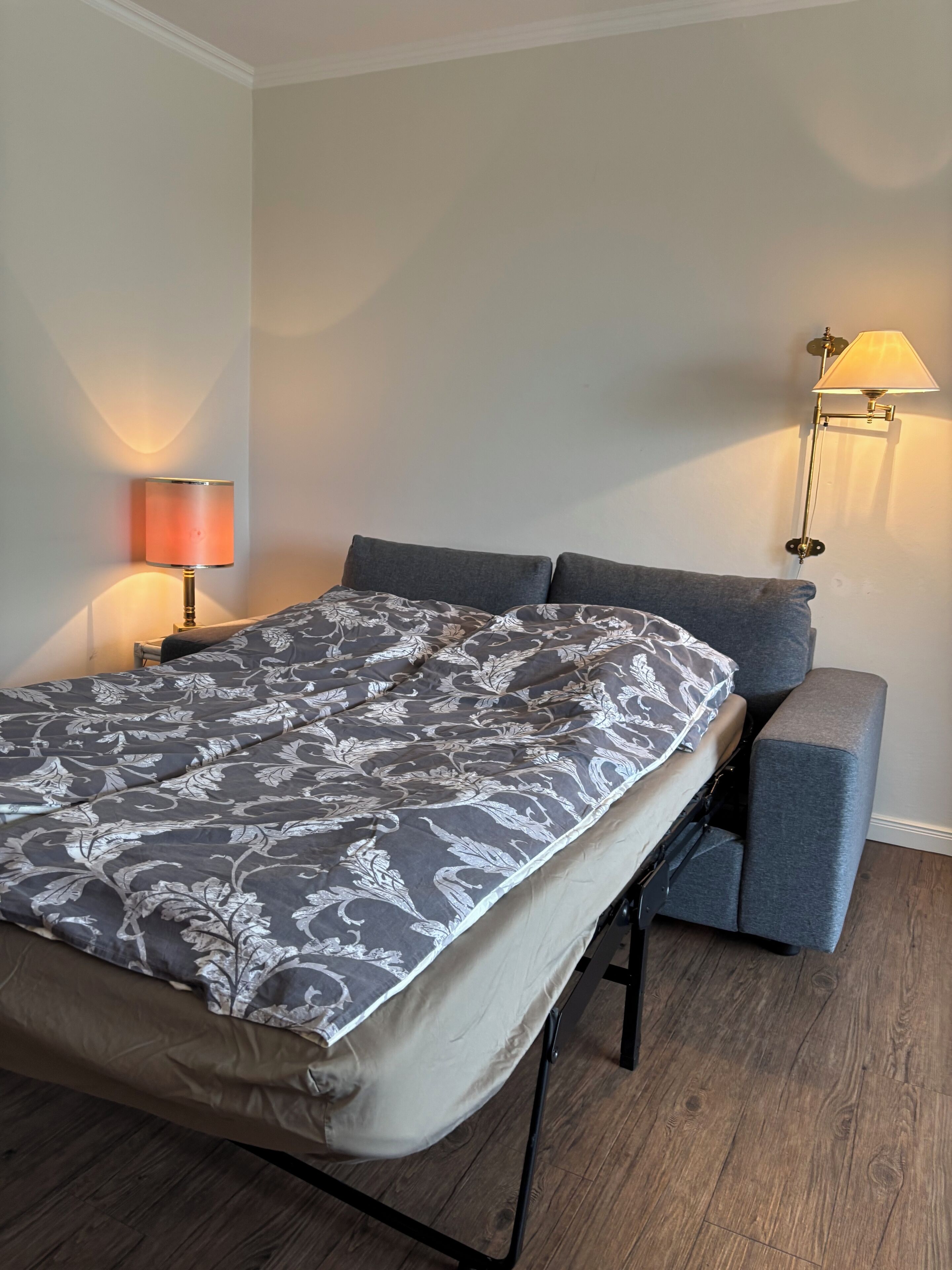 3 bedrooms, iron/ironing board, travel crib, free WiFi