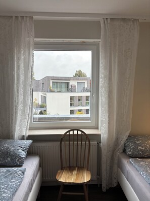3 bedrooms, iron/ironing board, travel cot, free WiFi