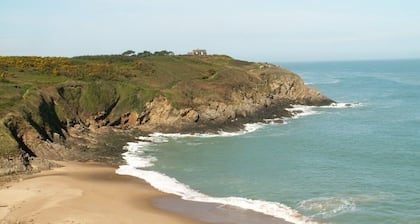 chaleureuse maison renovée au calme à 200 m de la plage de port-mer