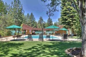 HOA Pool