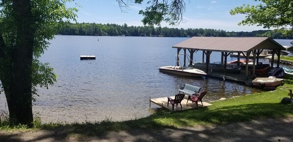 Marina - Lake Muskoka Cottage with Sandy Beach (Port Carling)