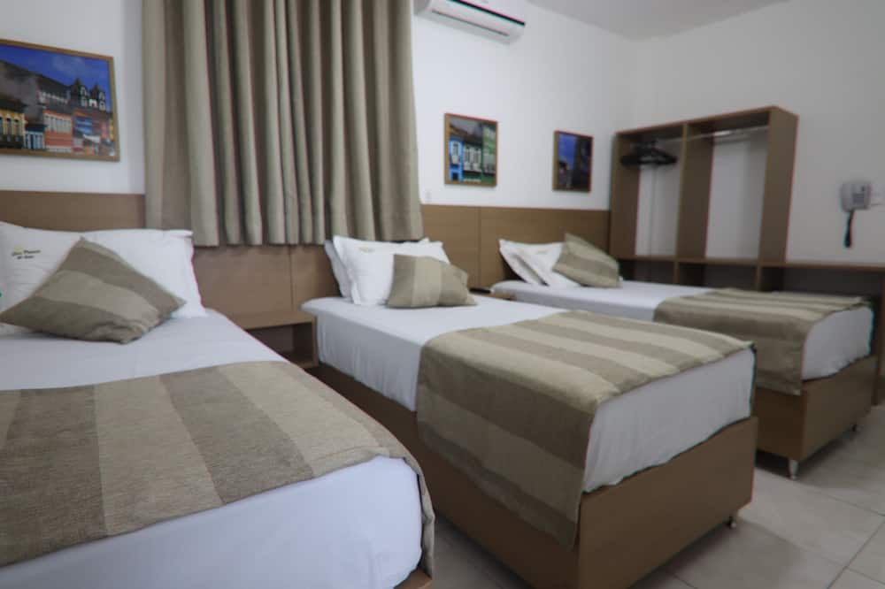 Hotel Dom Passos
