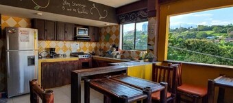 La Mercedes Lite Hostal By MH