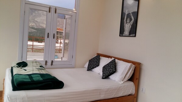 Panoramic Duplex, 1 Queen Bed, Non Smoking, River View