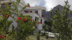Exterior detail - Hunza experience guest house (Gilgit)