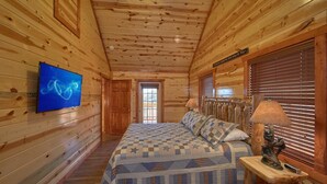 Unclassified image, 3 of 24, button - Top Of The World Pool Lodge Apartment 3 (Sevierville)