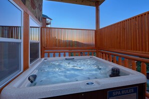 Apartment | Außen-Whirlpool