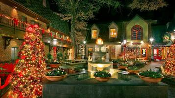 Cabin | Property grounds