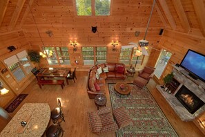 小屋 | 起居區 | 壁爐