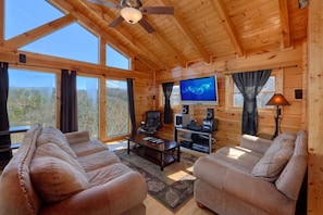 Cabin | Living area