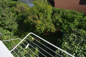 Comfort Studio, Balcony, Garden View