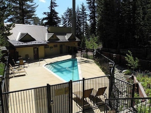 Maison en rangée, 3 chambres (Courchevel #9 Bldg. C) | Piscine extérieure