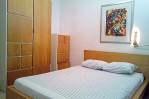 2 Schlafzimmer, Bügeleisen/Bügelbrett, WLAN, Bettwäsche