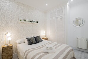 Planxa i posts de planxar i wifi gratuïta