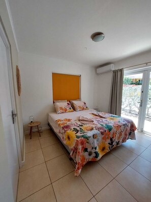 3 slaapkamers, een kluis op de kamer, een strijkplank/strijkijzer