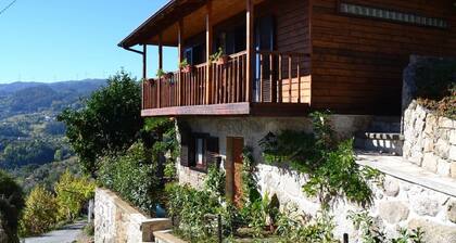 MOUNTAIN CHALET - VILLA