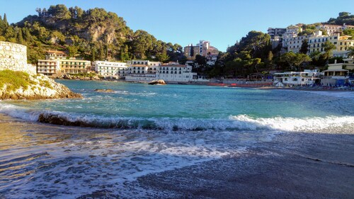 Zwischen Taormina und Catania wunderschönes Haus mit Blick auf den Ätna