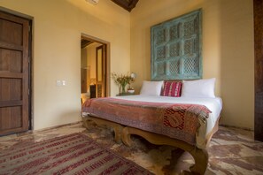 4 Schlafzimmer, Reisekinderbett, kostenloses WLAN, Bettwäsche