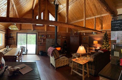 True Montana Log Cabin on 4 acres