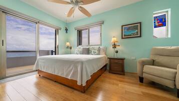 Iron/ironing board, WiFi (free)