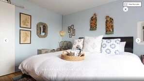 1 bedroom, desk, iron/ironing board, WiFi