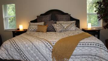 4 chambres, fer et planche à repasser, Wi-Fi, literie fournie