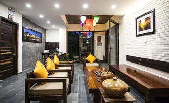 Estúdio conforto, 1 quarto, sacada, vista para o rio | Recepção