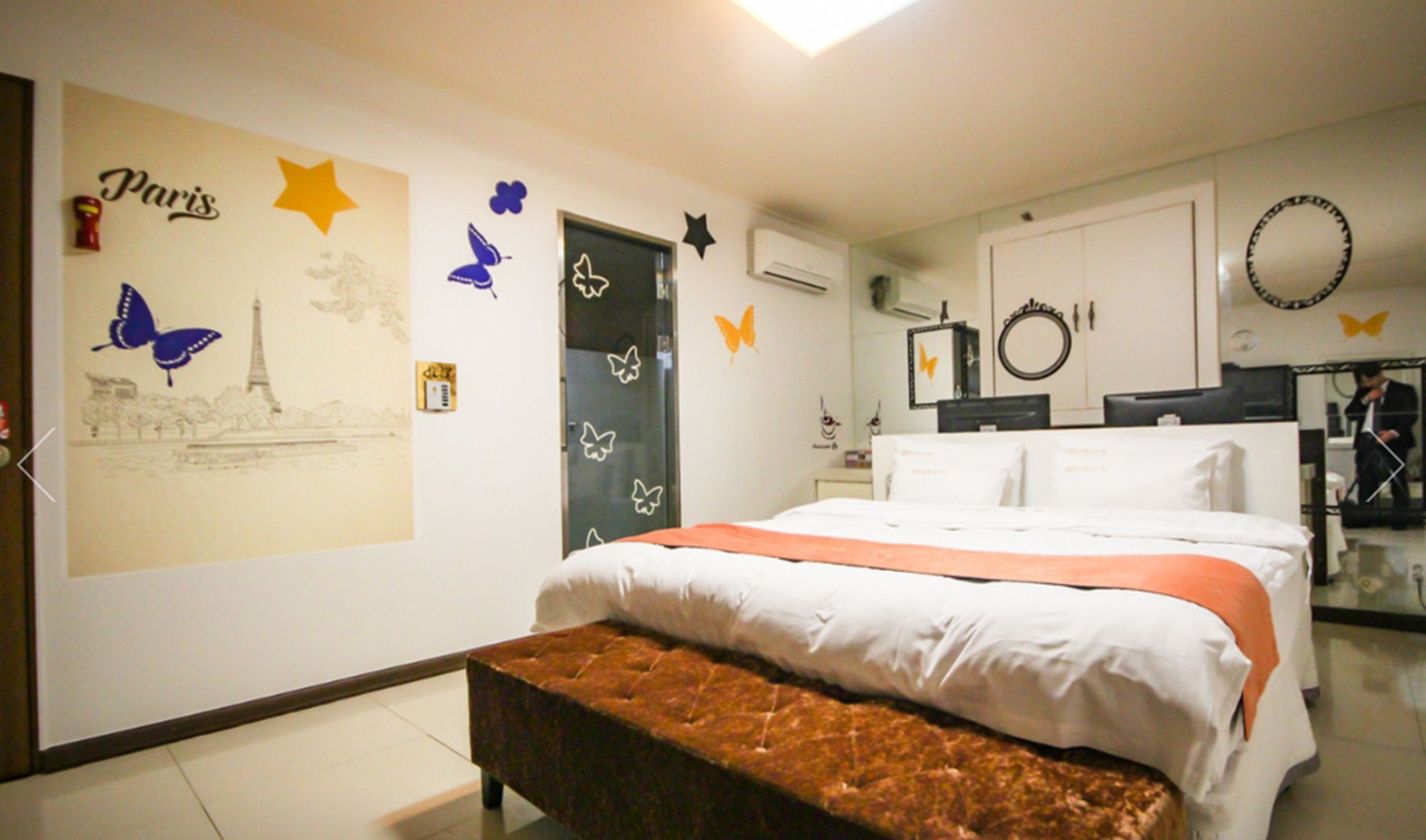 standard room | free wifi, bed sheets