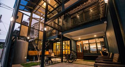 4Share Hostel - Adults Only